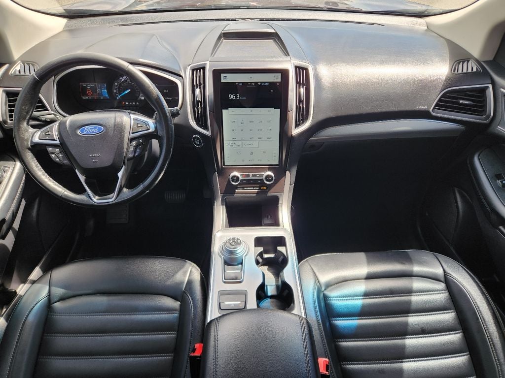 2021 Ford Edge — side profile view