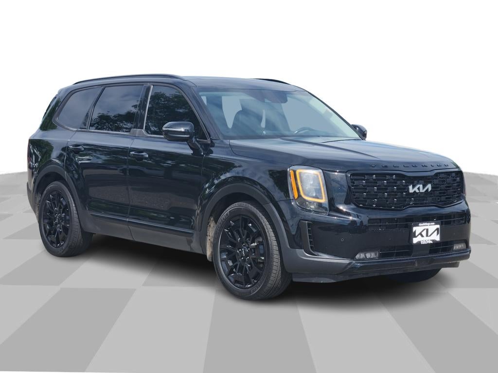 2022 Kia Telluride SX in Ebony Black — front three-quarter view